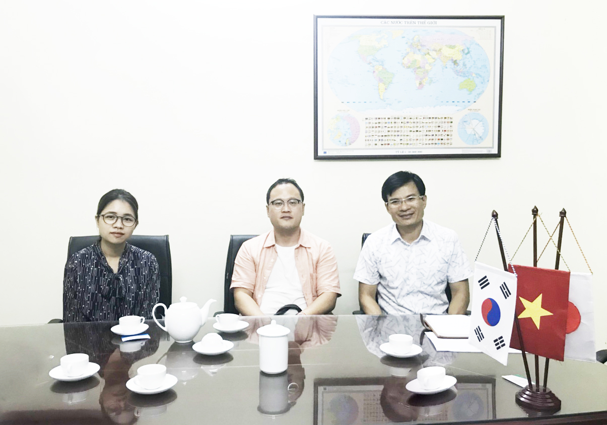 Đối tác Hàn Quốc đến thăm công ty cổ phần đầu tư và cung ứng nhân lực Tràng An